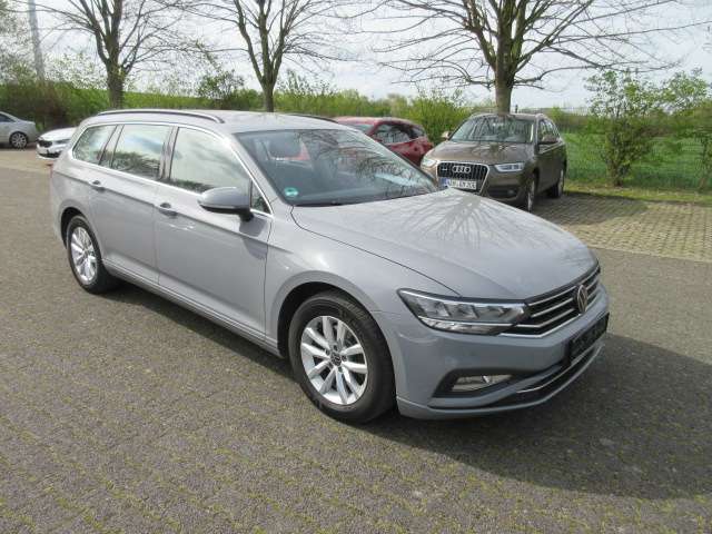 VW Passat Variant Business 2.0 TDI DSG NAVI AHK KAMER 170.947 km 15.988 &euro; Bergkamen 59192