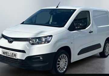 Toyota Proace City 35.970 km 15.980 &euro; Hamm 59067