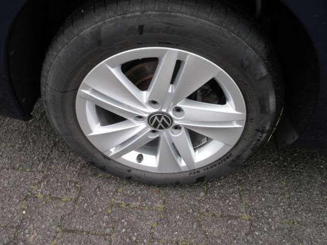 VW Golf Variant Life 2.0 TDI DSG NAVI LED ACC ALU APS 163.791 km 15.688 &euro; Bergkamen 59192