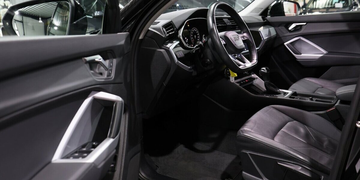 Audi Q3 40 TDI QUATTRO ADVANCED MATRIX-LED,VOLL-LEDER 86.000 km 29.777 &euro; Hamm 59077