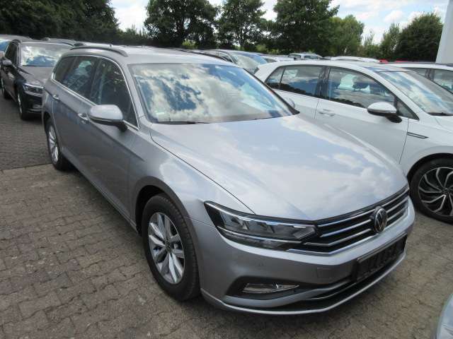 VW Passat Variant Business 2.0 TDI DSG NAVI AHK KAMER 83.700 km 22.988 &euro; Bergkamen 59192