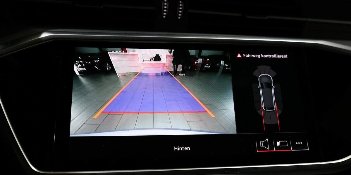 Audi A6 Avant 40 TDI S-LINE BLACK / PANORAMA, LED, VC 30.000 km 42.555 &euro; Hamm 59077