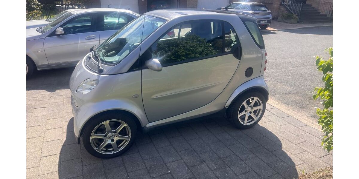 Smart ForTwo 87.441 km 3.790 &euro; Hamm 59071
