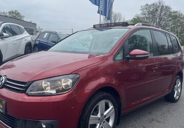 VW Touran 157.000 km 9.990 &euro; Datteln 45711