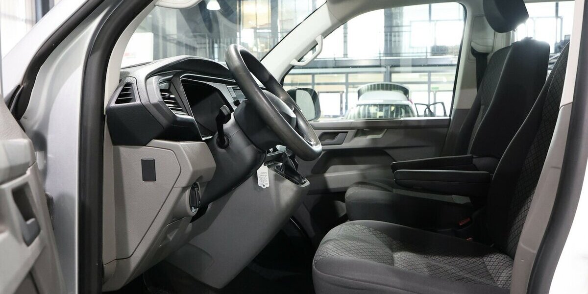 VW T6.1 Caravelle 2.0 TDI DSG LANG / 9-SITZER / TOP 172.000 km 25.991 &euro; Hamm 59077