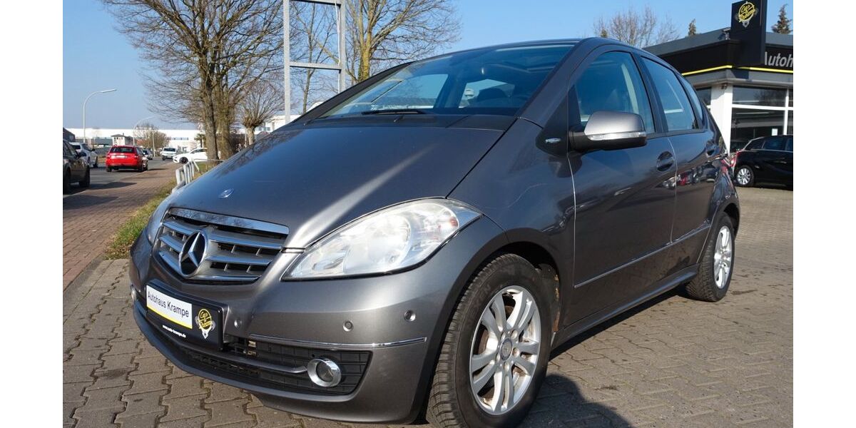 Mercedes-Benz A 180 242.000 km 1.980 &euro; Selm 59379
