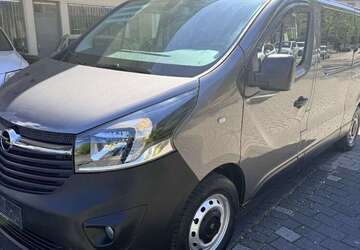 Opel Vivaro 208.900 km 11.950 &euro; Iserlohn 58638