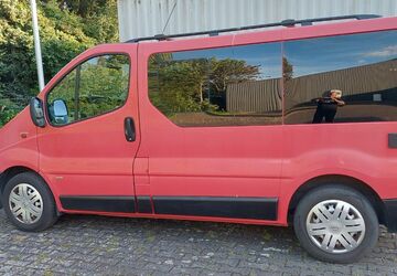 Opel Vivaro 236.000 km 5.950 &euro; Unna 59423
