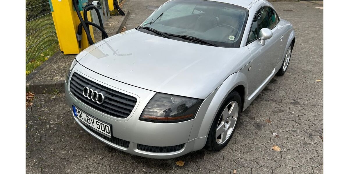Audi TT 196.000 km 5.490 &euro; Hemer 58675