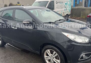 Hyundai ix35 205.000 km 5.770 &euro; dortmund 44369