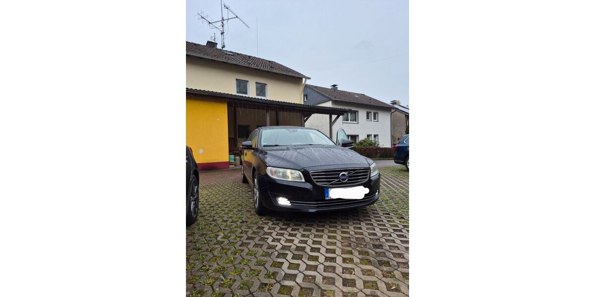 Volvo V70 141.450 km 12.499 &euro; Hemer 58675