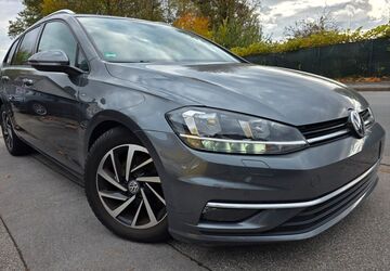 VW Golf 81.000 km 12.090 &euro; Dortmund 44147