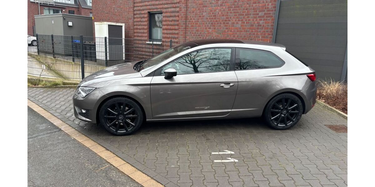 Seat Leon 141.900 km 10.499 &euro; Senden 48308