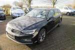 VW Passat Variant R-Line 2.0 TDI DSG NAVI PANO LED KA 135.600 km 21.788 &euro; Bergkamen 59192