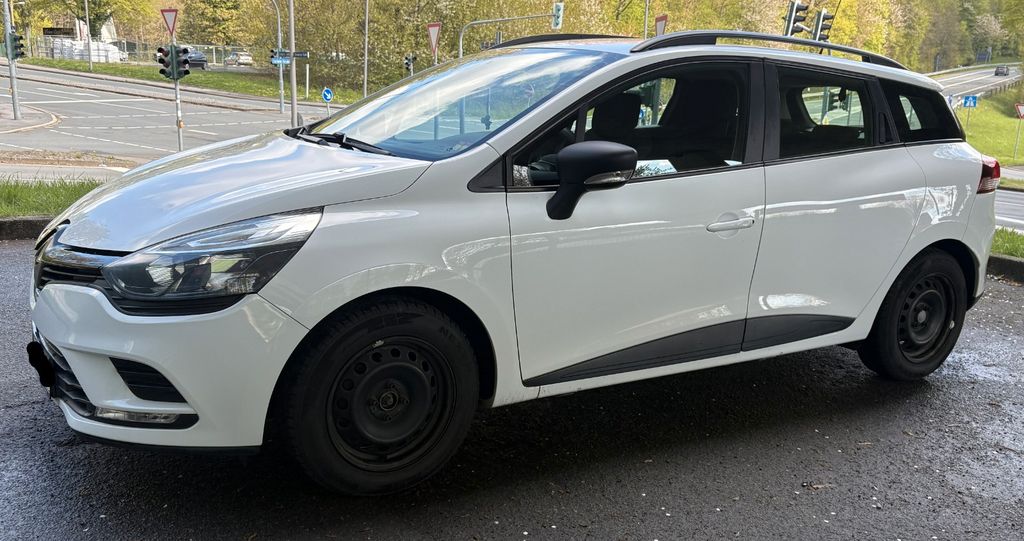 Renault Clio 61.542 km 8.500 &euro; Iserlohn 58642