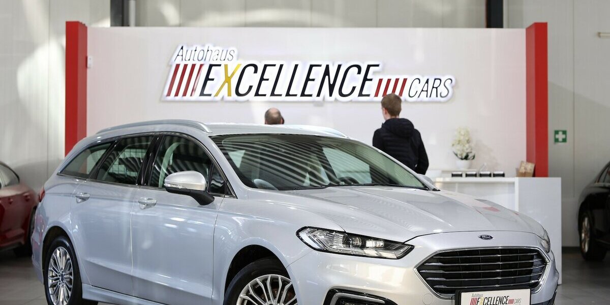 Ford Mondeo TUNIER 2.0 ECOBLUE TITANIUM / LED / AHK 145.000 km 16.991 &euro; Hamm 59077