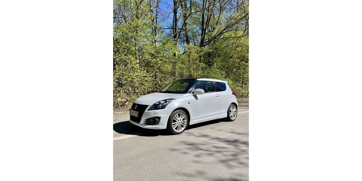 Suzuki Swift 131.200 km 7.900 &euro; Dortmund 44135