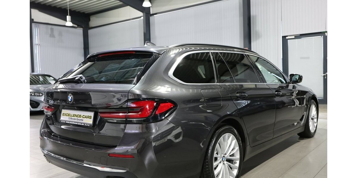 BMW 530i Touring INNOVATION LUXURY-LINE BUSINESS 45.000 km 38.995 &euro; Hamm 59077