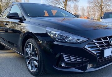 Hyundai i30 60.998 km 19.530 &euro; Ahlen 59229