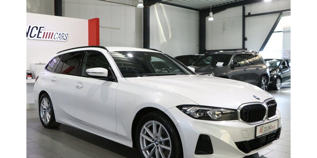 BMW 318d Touring SHADOW LEDER CURVED LED 3-ZONEN 40.000 km 30.444 &euro; Hamm 59077