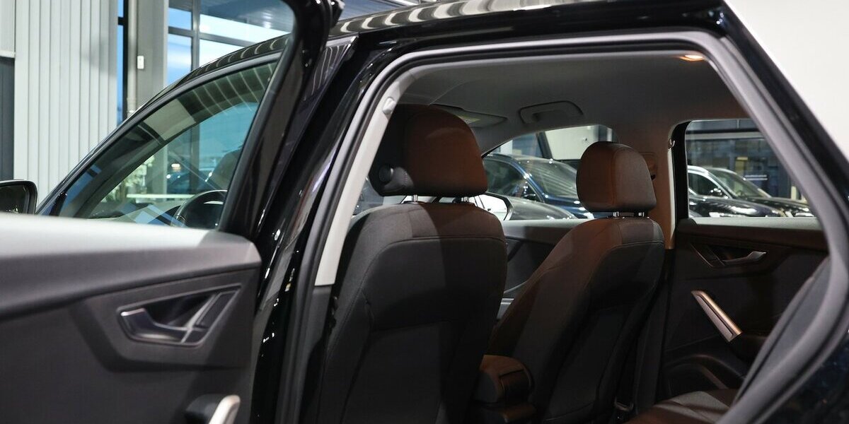 Audi Q2 1.4 TFSI SPORT / 1.HAND / ABN.AHK / PDC / SHZ 138.000 km 13.555 &euro; Hamm 59077