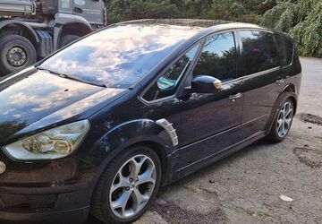 Ford S-Max 272.000 km 4.380 &euro; Lünen 44532
