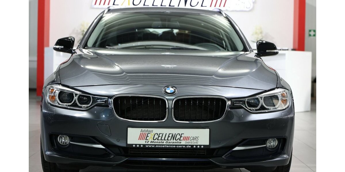 BMW 318d Touring blue PERFORMANCE SPORT / PANORAMA 80.000 km 14.993 &euro; Hamm 59077