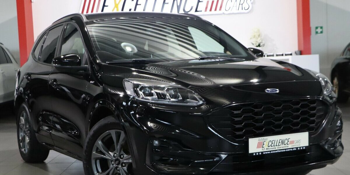Ford Kuga 2.0 ECOBLUE STYLE ST-LINE SPORT BLACK / LED 125.000 km 16.888 &euro; Hamm 59077