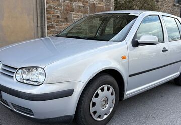 VW Golf 84.854 km 3.390 &euro; Menden 58708