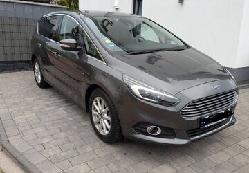 Ford S-Max 158.000 km 10.600 &euro; Datteln 45711