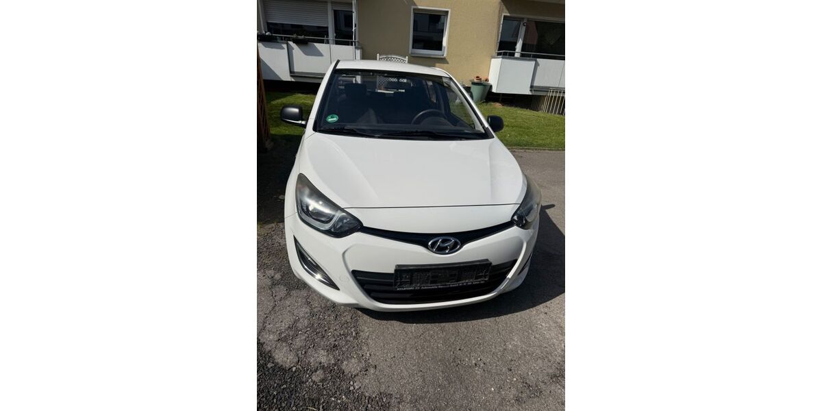 Hyundai i20 58.600 km 4.500 &euro; Waltrop 45731