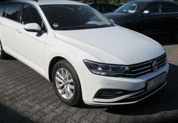 VW Passat Variant 69.500 km 21.988 &euro; Bergkamen 59192