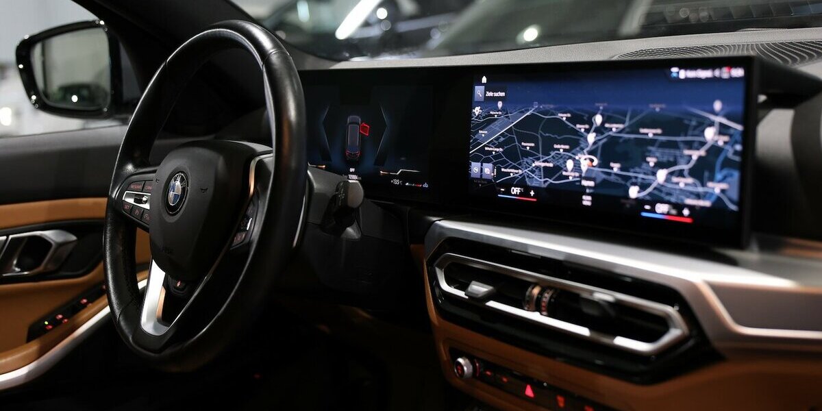 BMW 318d A Touring BUSINESS FACE-LIFT GREY & BROWN 109.000 km 25.833 &euro; Hamm 59077