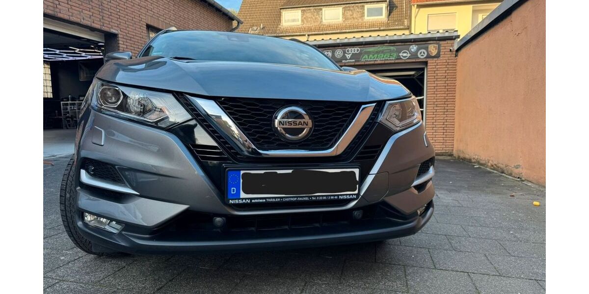 Nissan Qashqai 83.000 km 13.800 &euro; Castrop-Rauxel 44575