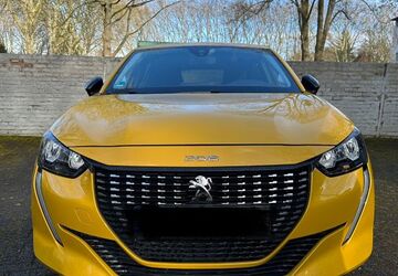 Peugeot 208 35.501 km 13.300 &euro; Unna 59425