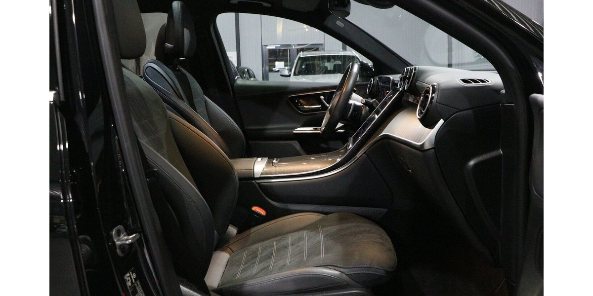 Mercedes-Benz GLC 300 de 4Matic AMG-LINE SPORT PANORAMA, LASER 90.000 km 51.777 &euro; Hamm 59077