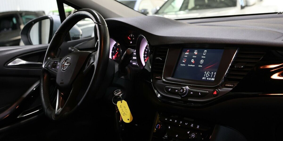 Opel Astra K ST 1.6 T ACTIVE 200-PS / APPLE+ANDROID 130.000 km 10.444 &euro; Hamm 59077