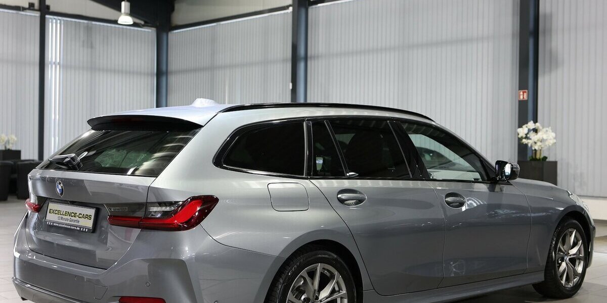 BMW 318d A Touring BUSINESS FACE-LIFT GREY & BROWN 109.000 km 25.833 &euro; Hamm 59077