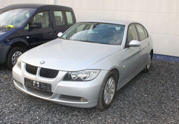 BMW 318 158.000 km 4.300 &euro; Hamm 59067