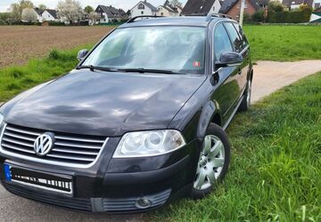 VW Passat Variant 163.000 km 4.200 &euro; Werl 59457