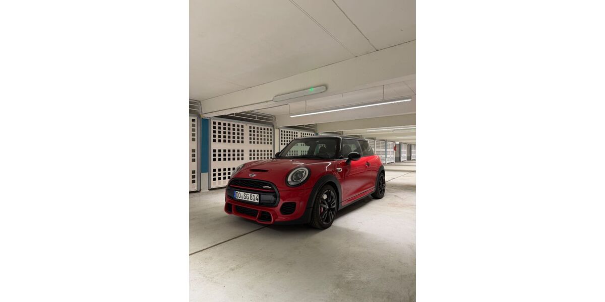 Mini John Cooper Works 51.100 km 20.795 &euro; Dortmund 44309