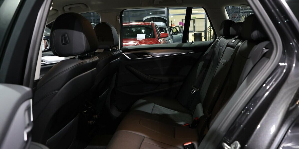 BMW 520d Touring xDrive BUSINESS EL.VOLL-LEDER, LED 14.000 km 38.444 &euro; Hamm 59077