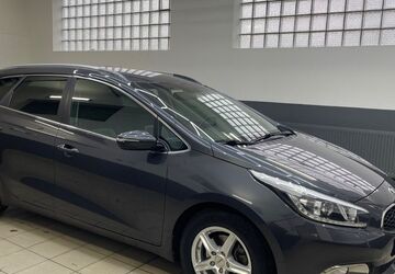 Kia ceed / Ceed 94.265 km 7.900 &euro; Kamen 59174