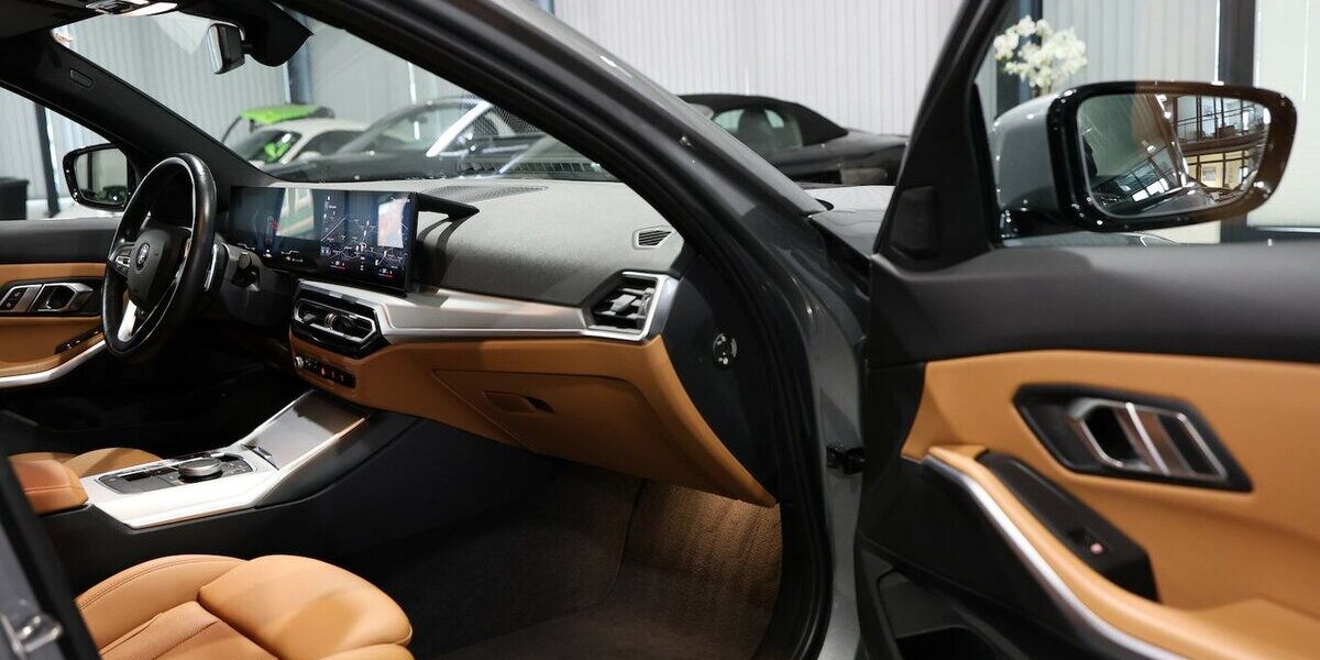 BMW 318d A Touring BUSINESS FACE-LIFT GREY & BROWN 109.000 km 25.833 &euro; Hamm 59077