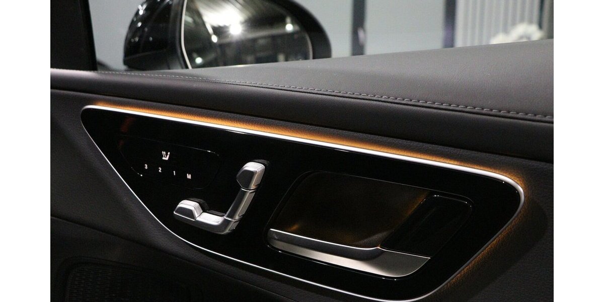 Mercedes-Benz GLC 300 de 4Matic AMG-LINE SPORT PANORAMA, LASER 90.000 km 51.777 &euro; Hamm 59077