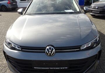 VW Passat Variant 28.888 km 28.990 &euro; Werl 59457