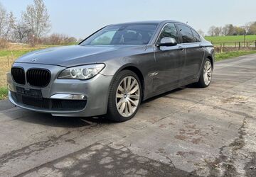 BMW 730 245.000 km 13.500 &euro; Dortmund 44149