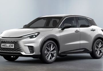 Lexus LBX 9.000 km 37.790 &euro; Dortmund 44143