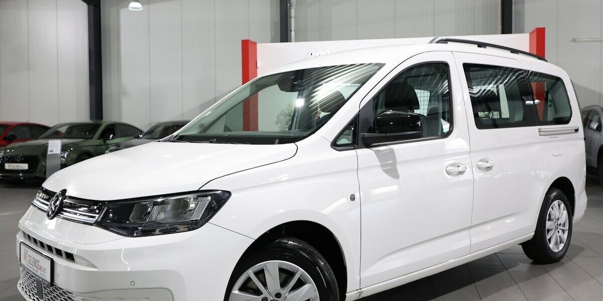VW Caddy Maxi KOMBI 2.0 TDI 4M LIFE IQ ALLRAD OPTIK 95.000 km 28.777 &euro; Hamm 59077