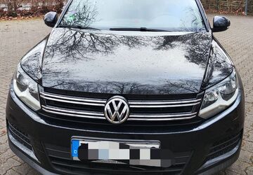 VW Tiguan 189.800 km 7.950 &euro; Dortmund 44287